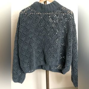 Grey/green mock-neck sweater